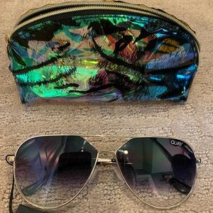 Quay Lizzo Hold Please Sunglasses